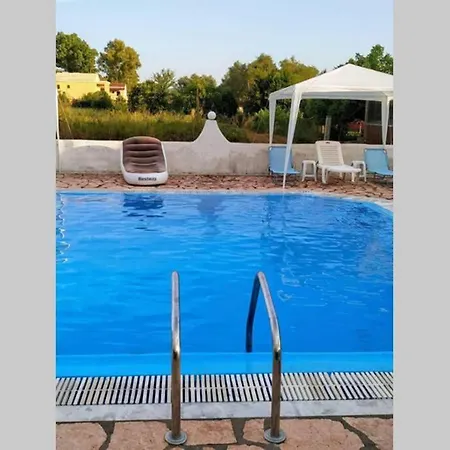 Case de vacanță Rose Garden
