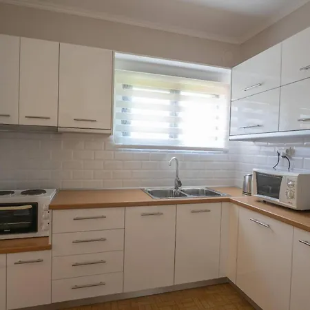 Rose Garden Case de vacanță