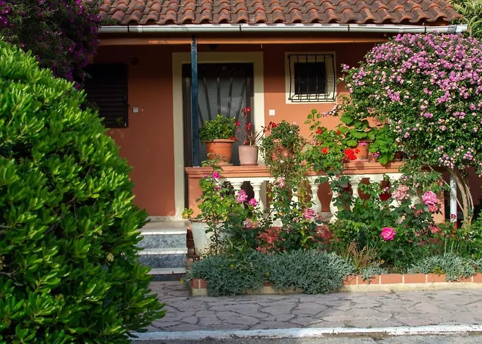 Case de vacanță Rose Garden Melíkia